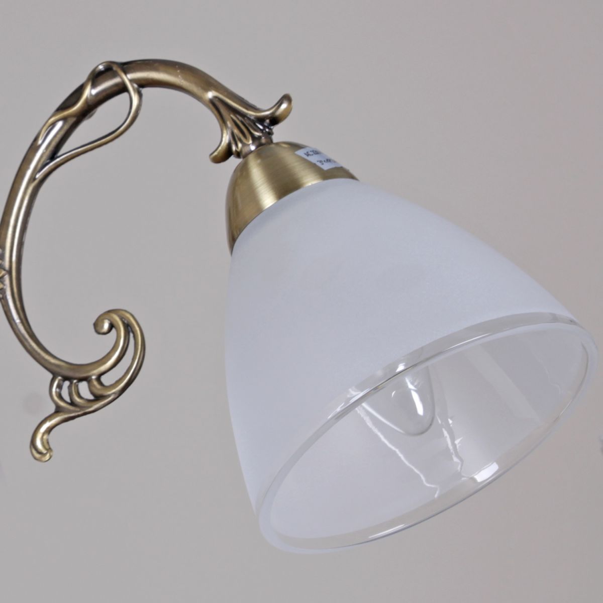 Потолочная люстра Reluce 86687-0.3-05