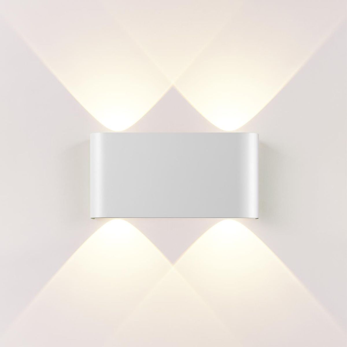 Настенный светильник Odeon Light Hightech Magnum 7192/4WL