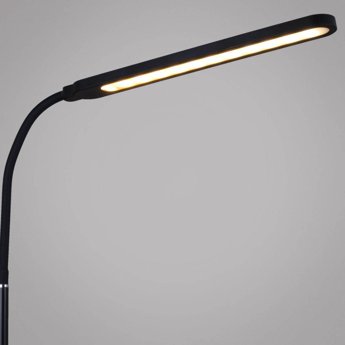 Торшер Reluce 00099-0.7-01 BK