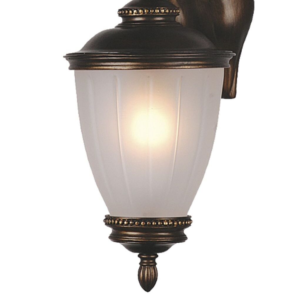 Уличный настенный светильник Favourite Guards 1335-1W