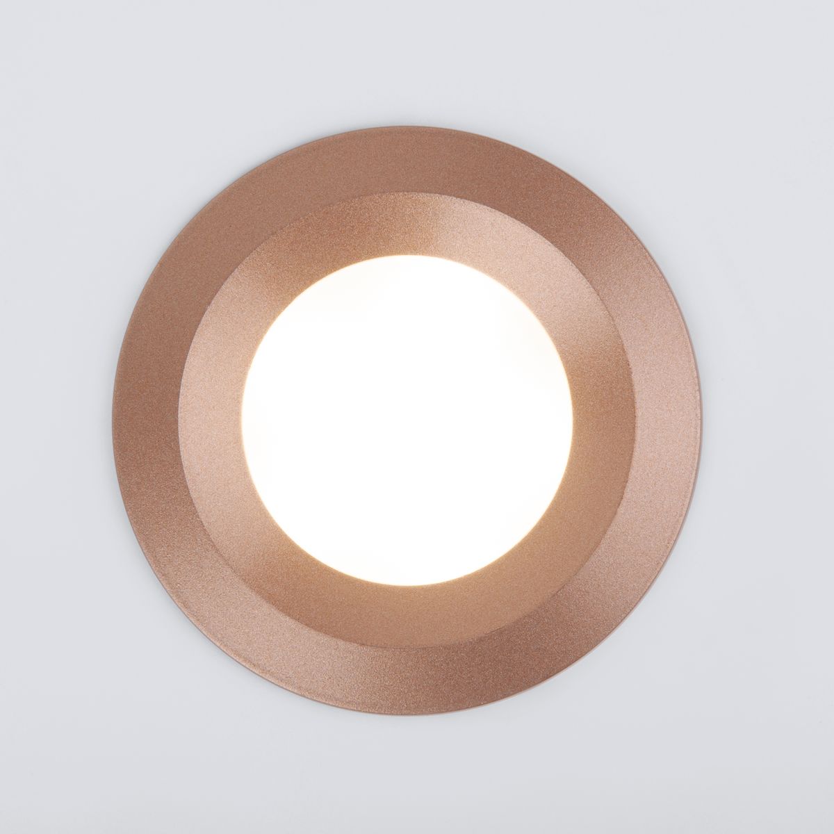 Встраиваемый светильник Elektrostandard 110 MR16 золотой 4690389168659