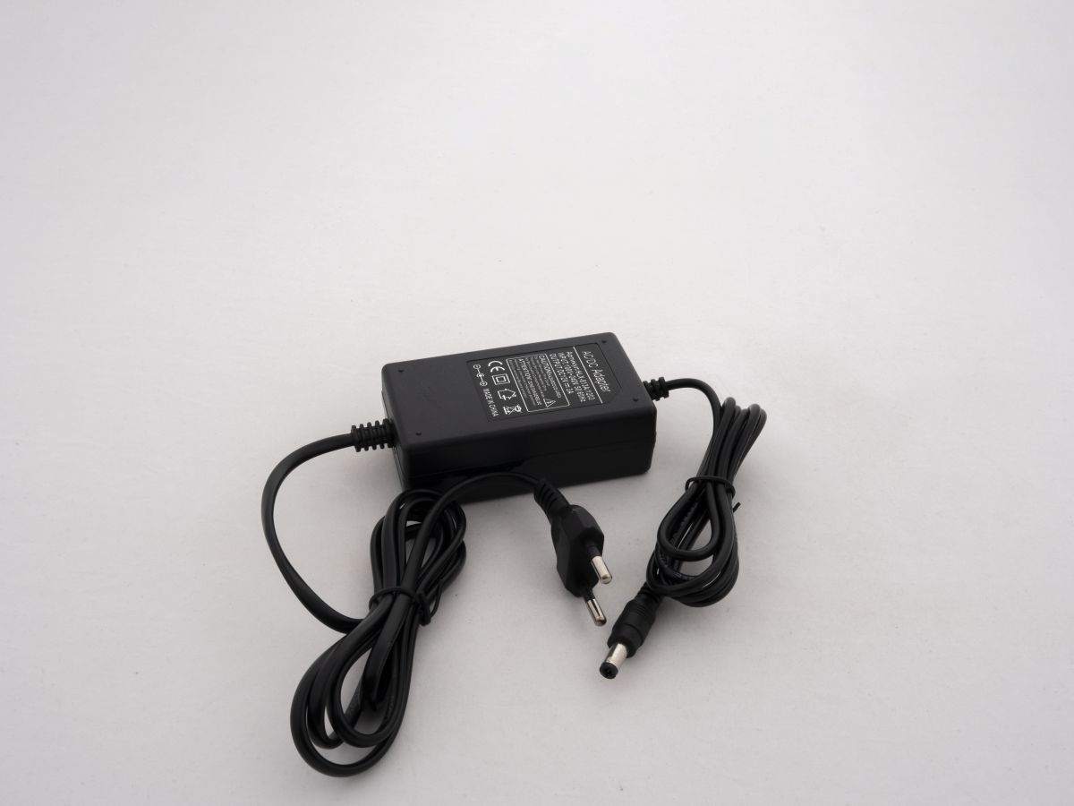 Адаптер LEDS POWER 3А 12В (36Вт) 003214