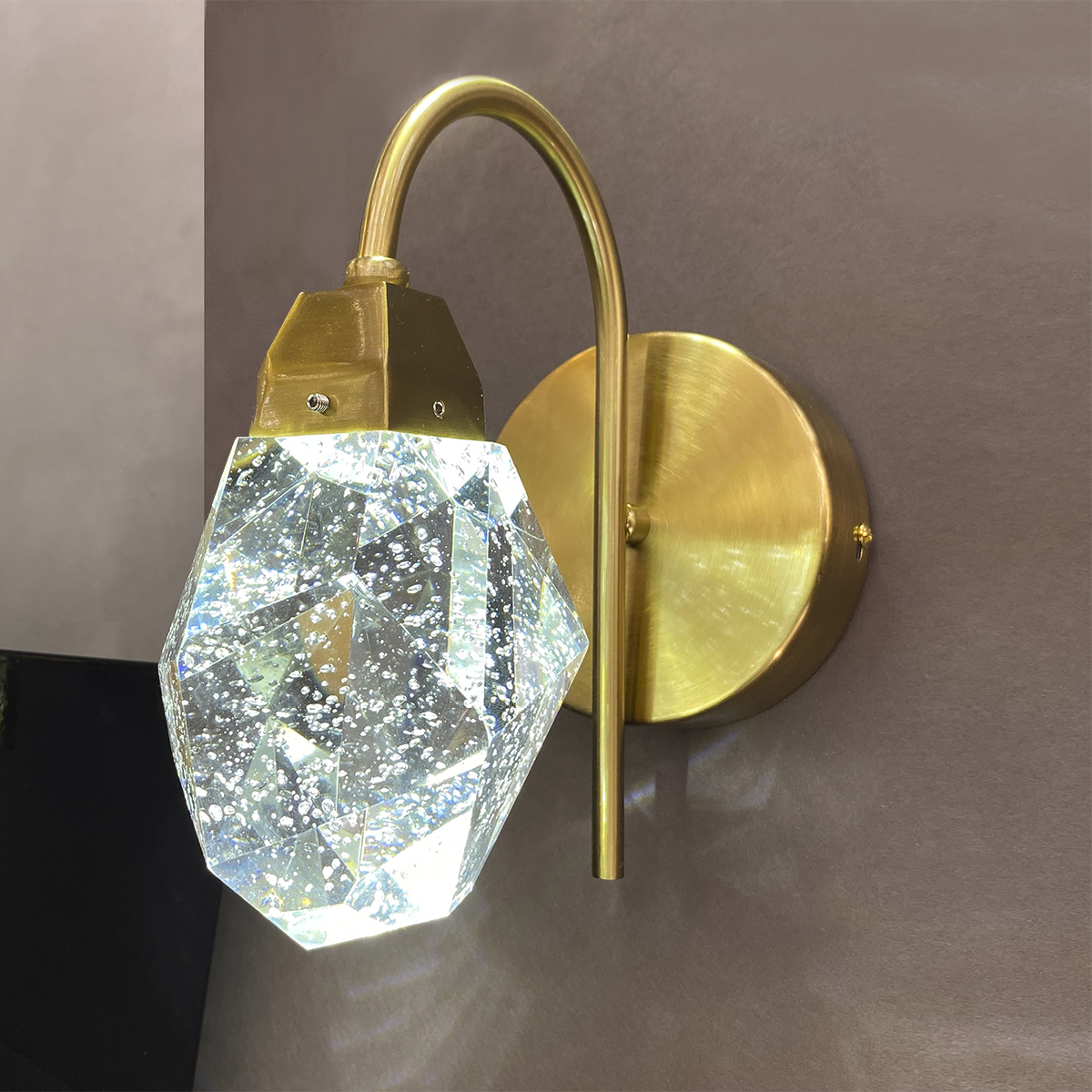 Бра Delight Collection Crystal rock MD-020B-wall gold