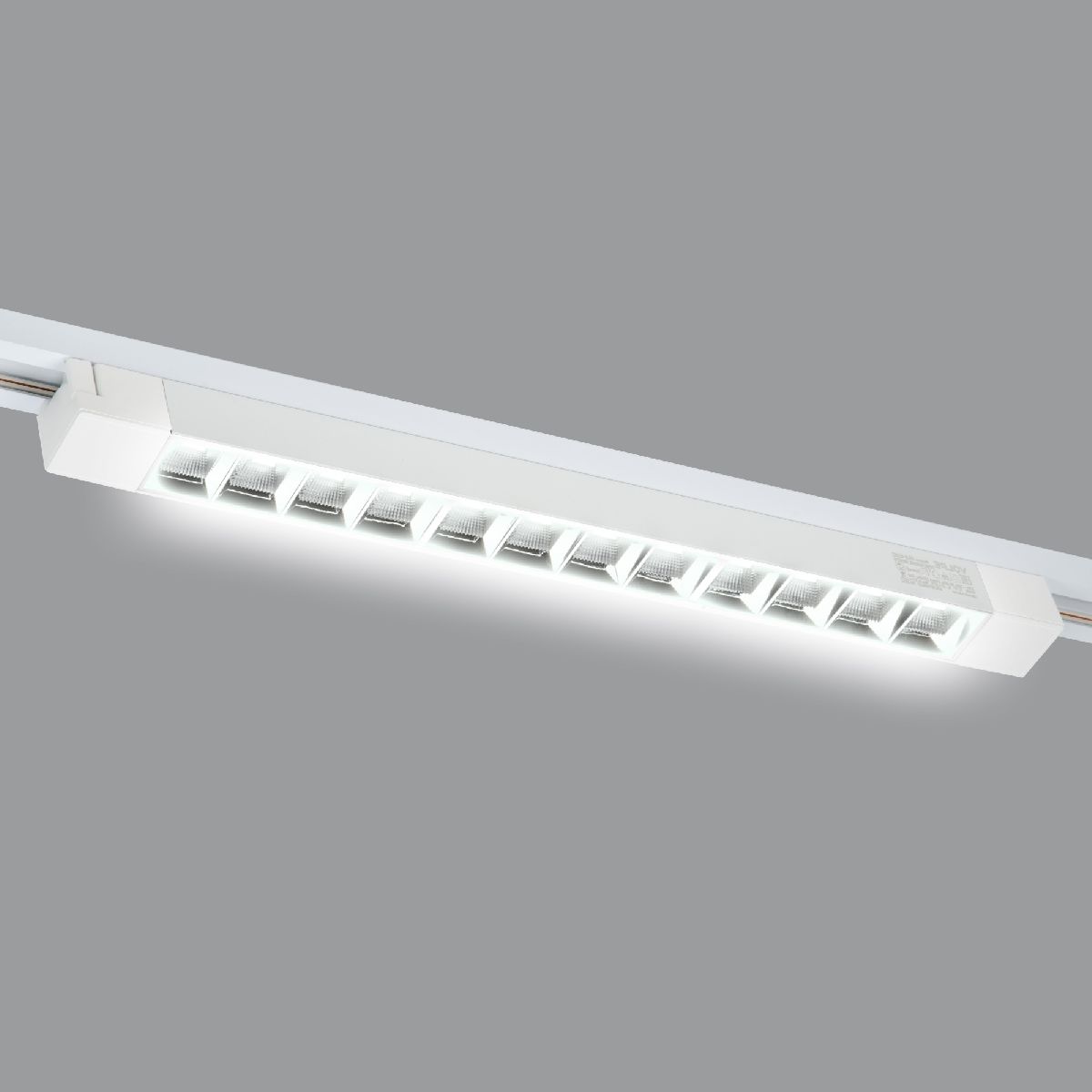 Трековый однофазный светильник Volpe ULB-Q282 30W/4000K WHITE UL-00010123