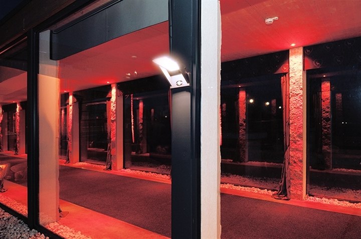 Уличный настенный светильник Deko-Light Solar Premium 731116