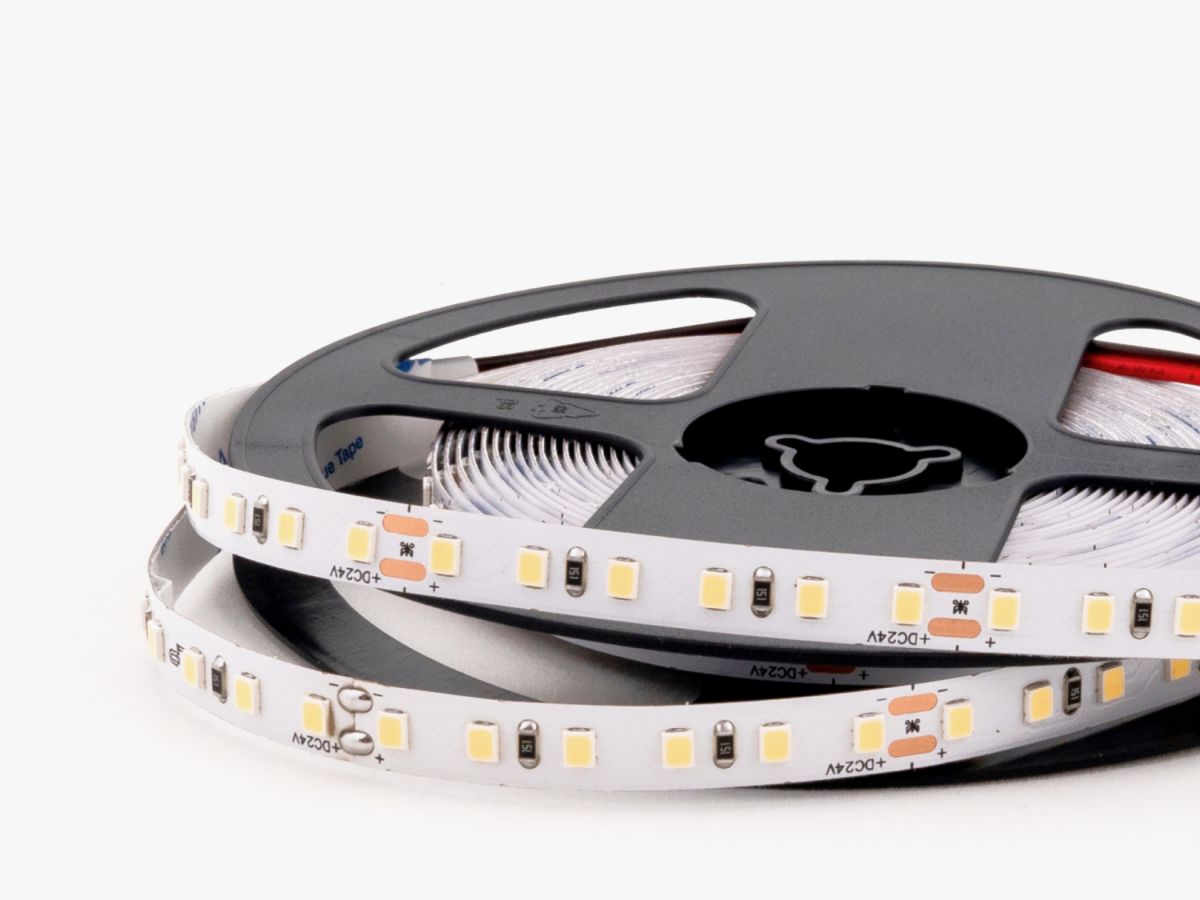 Светодиодная лента LEDS POWER 2835 120/м (9,6Вт/м) 24В нейтральная 004204