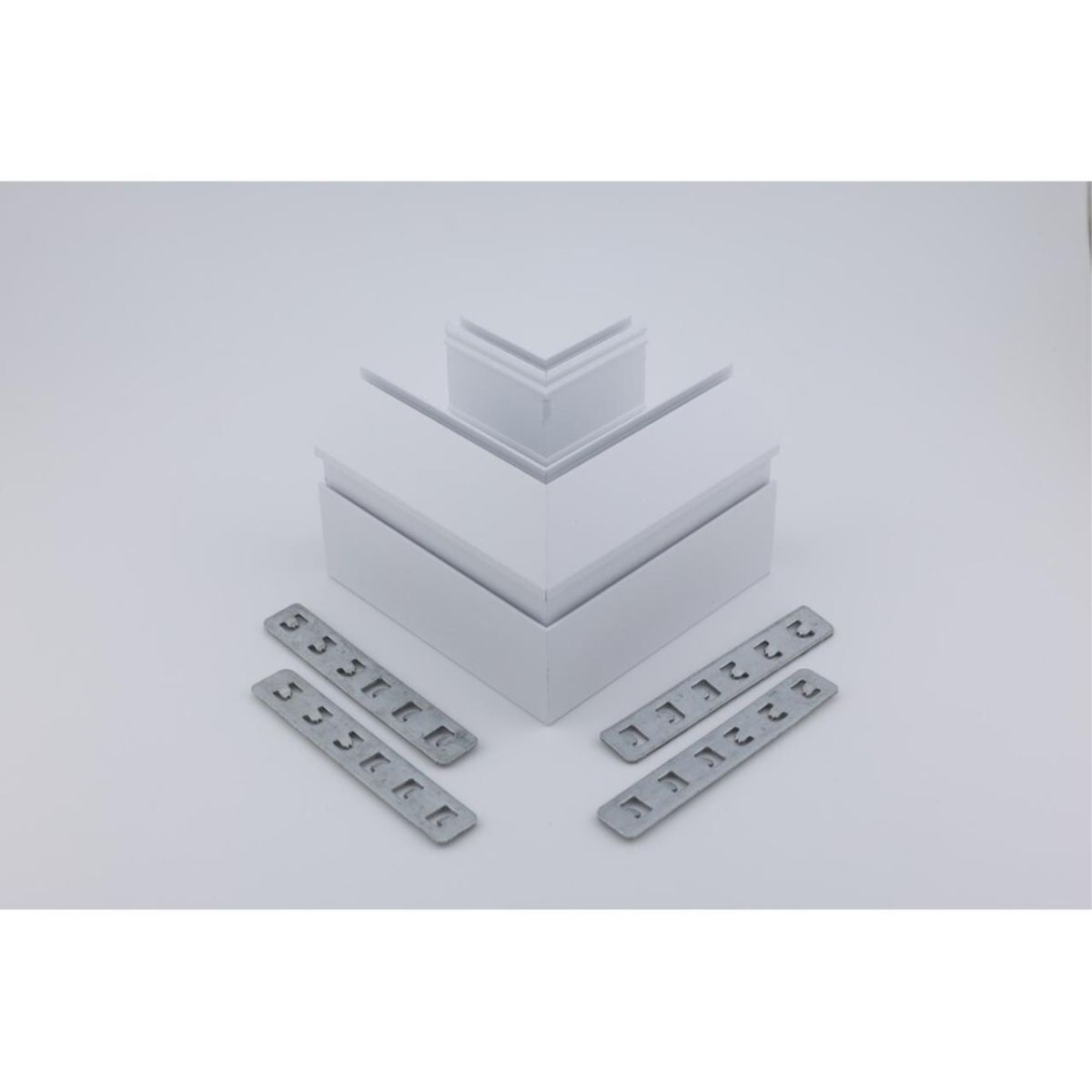 Соединитель магнитного шинопровода угловой плоский для натяжного потолка Aployt Magnetic track 220 APL.0284.10.04