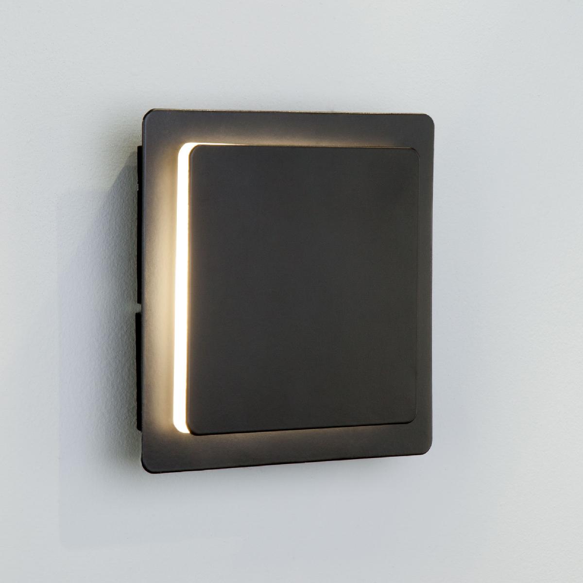 Настенный светодиодный светильник Eurosvet Screw 40136/1 черный