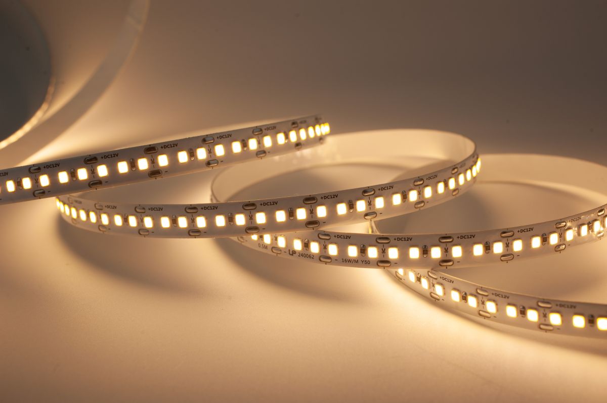 Светодиодная лента LEDS POWER 2835 180/м (16Вт/м) 12В теплая 008738