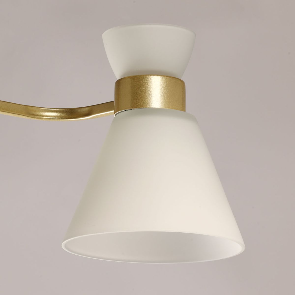 Потолочный светильник De Markt City Дэла 635016302