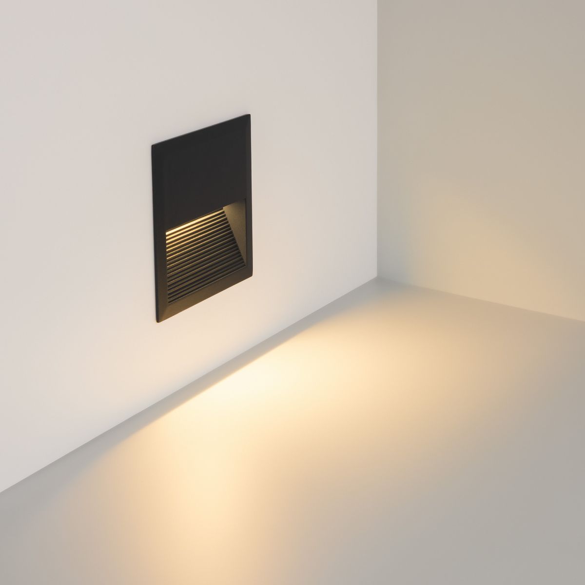 Светильник для ступеней Arlight LTD-RIBONIK-S135x135-5W Warm3000 (Черный, 50 deg, 230V) (IP65 Металл) 062914
