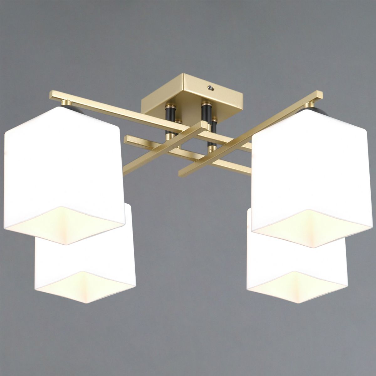 Потолочная люстра Illumico IL0617-4CSQ-25 GD NAPLES