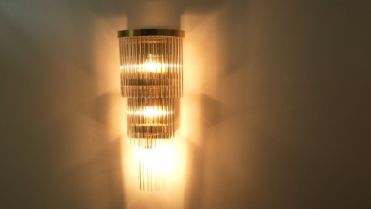 Настенный светильник Favourite Regal 4308-3W