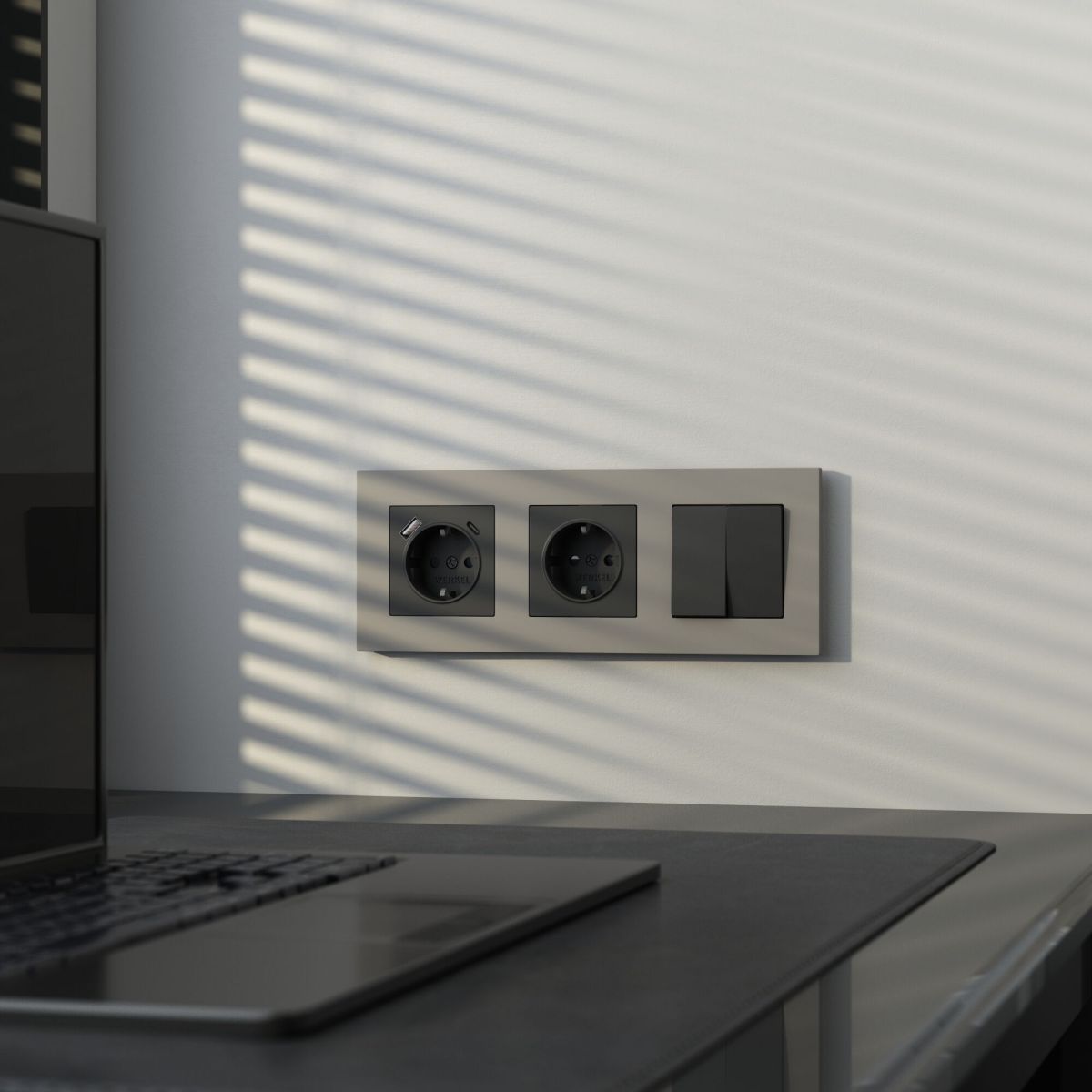 Рамка на 3 поста Werkel Slab (дымчатый софт) W0032917 4690389218439 a071626