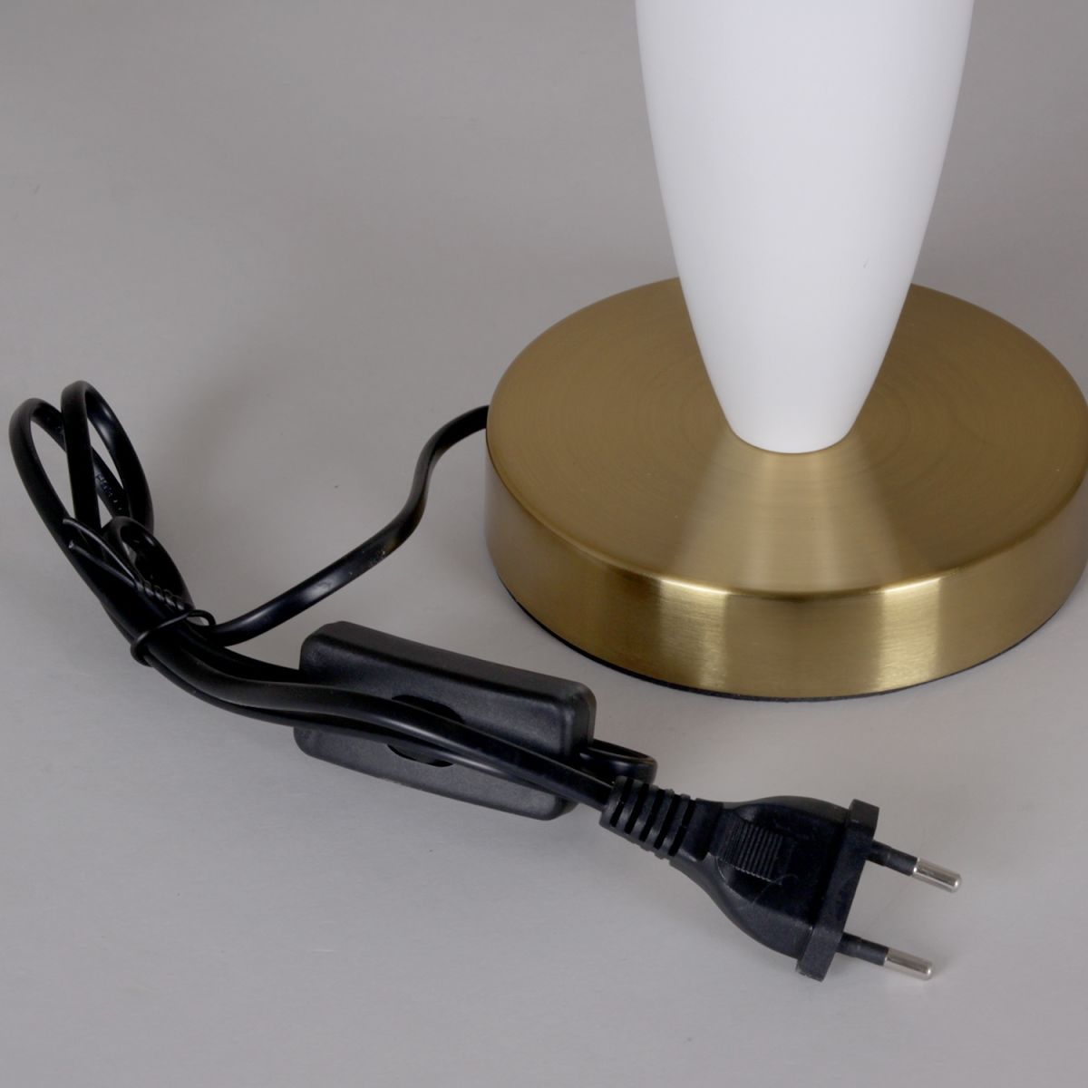 Настольная лампа Reluce 88302-0.7-01