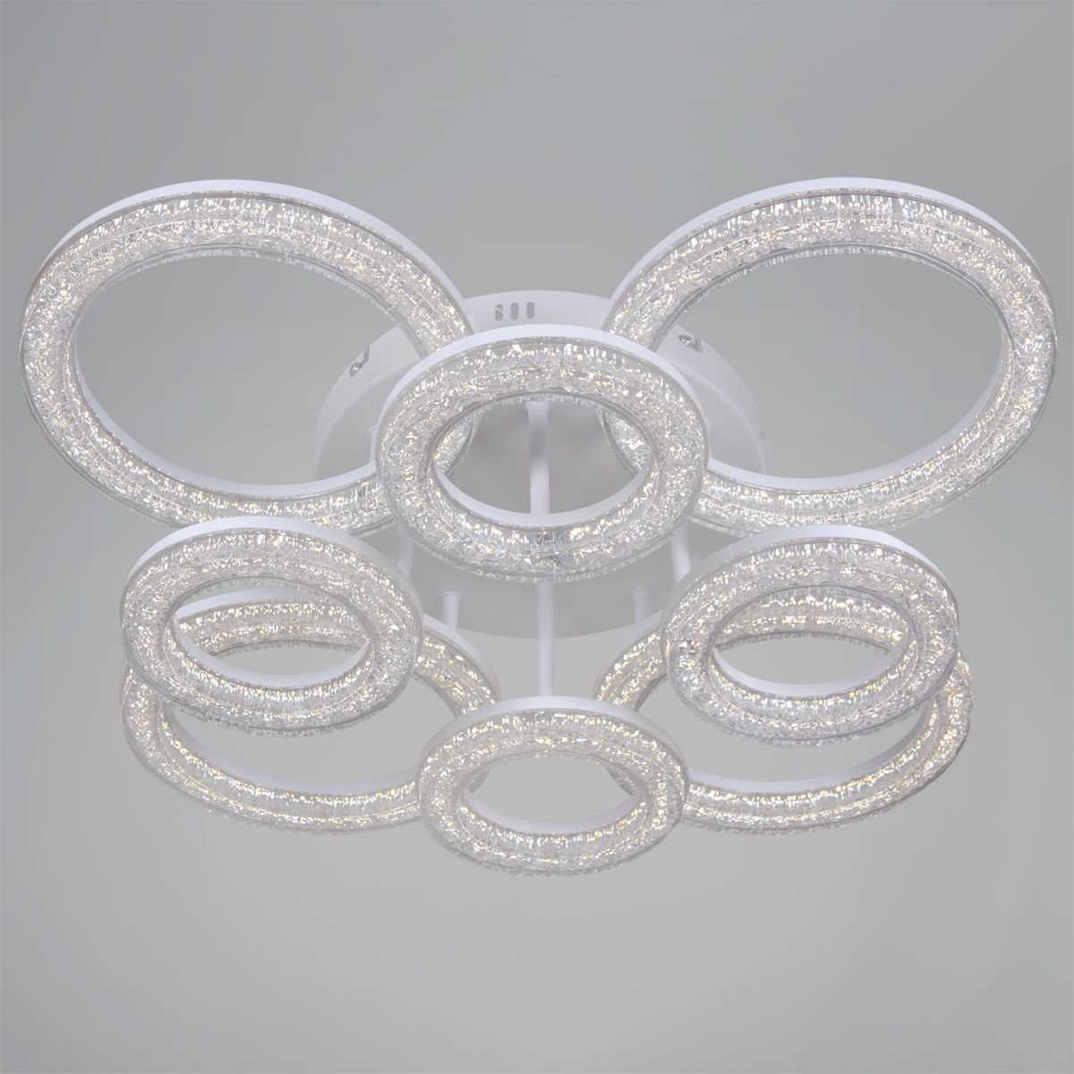 Потолочная люстра Reluce 29290-0.3-4+4 WH