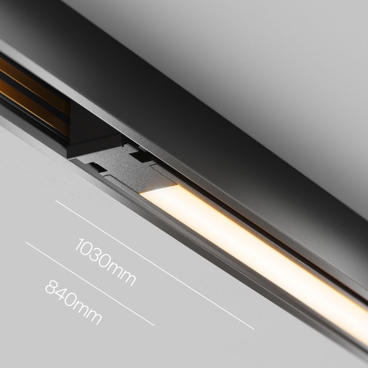 Трековый магнитный светильник Maytoni Technical Basis Exility X TR240-4-18WTW-DSZ-B