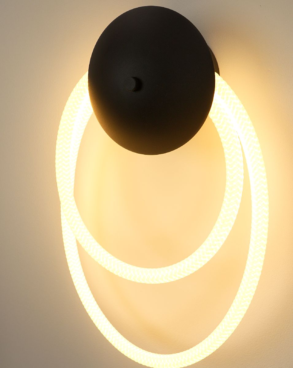 Настенный светильник Moderli True V10681-WL