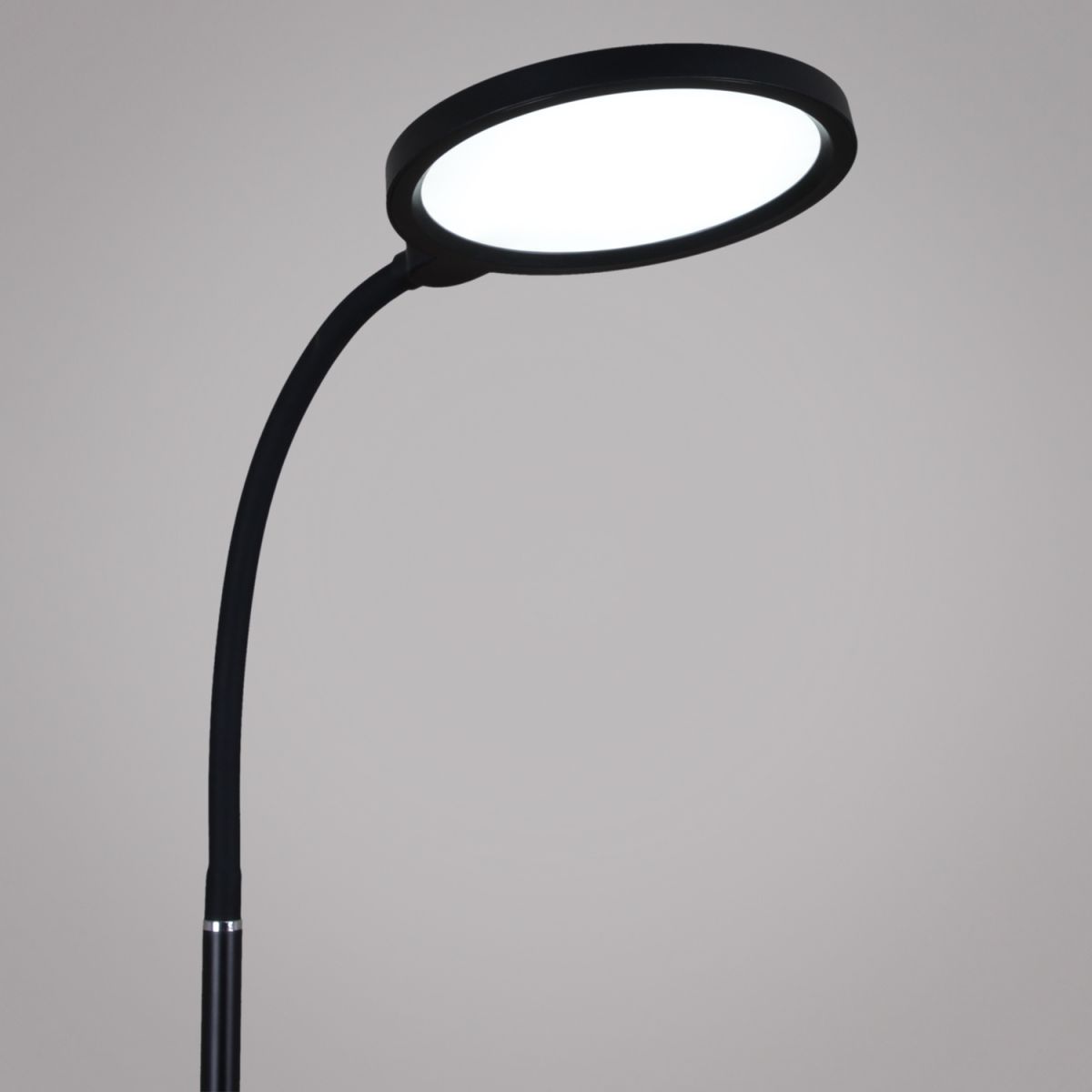 Торшер Reluce 00071-0.7-01 BK