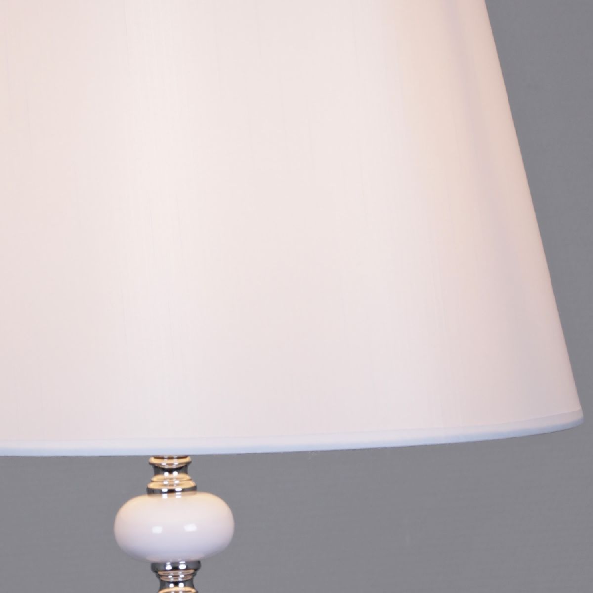 Торшер Reluce 01933-0.6-01 WH