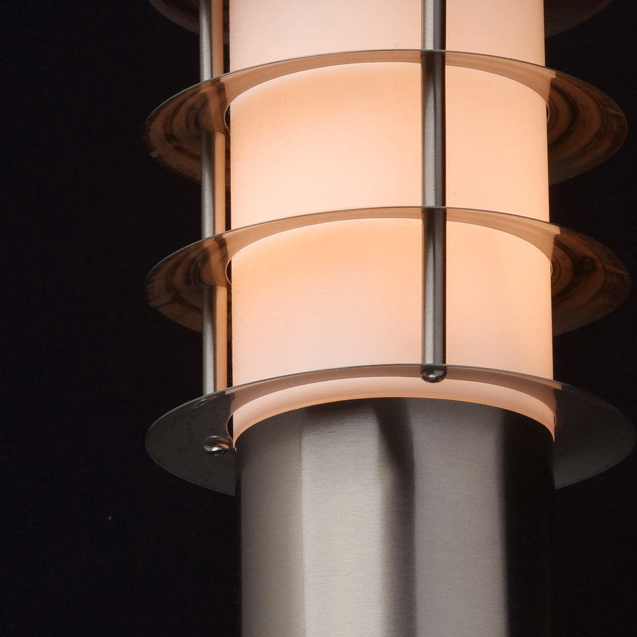 Уличный настенный светильник De Markt Плутон 809020701 в #REGION_NAME_DECLINE_PP#