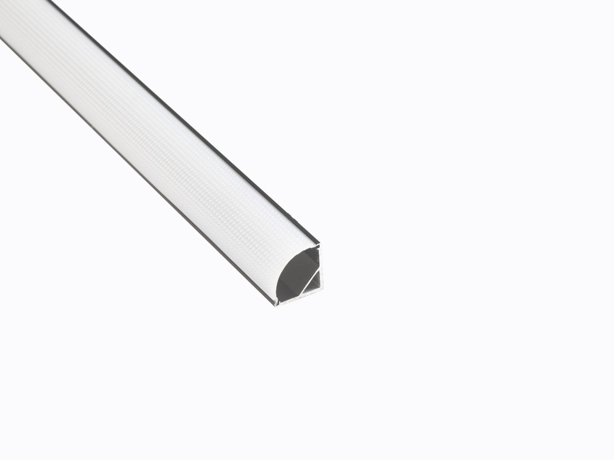 Профиль угловой LEDS POWER СПУ1616 алюм. черный с призм.рассеивателем 2м 008226