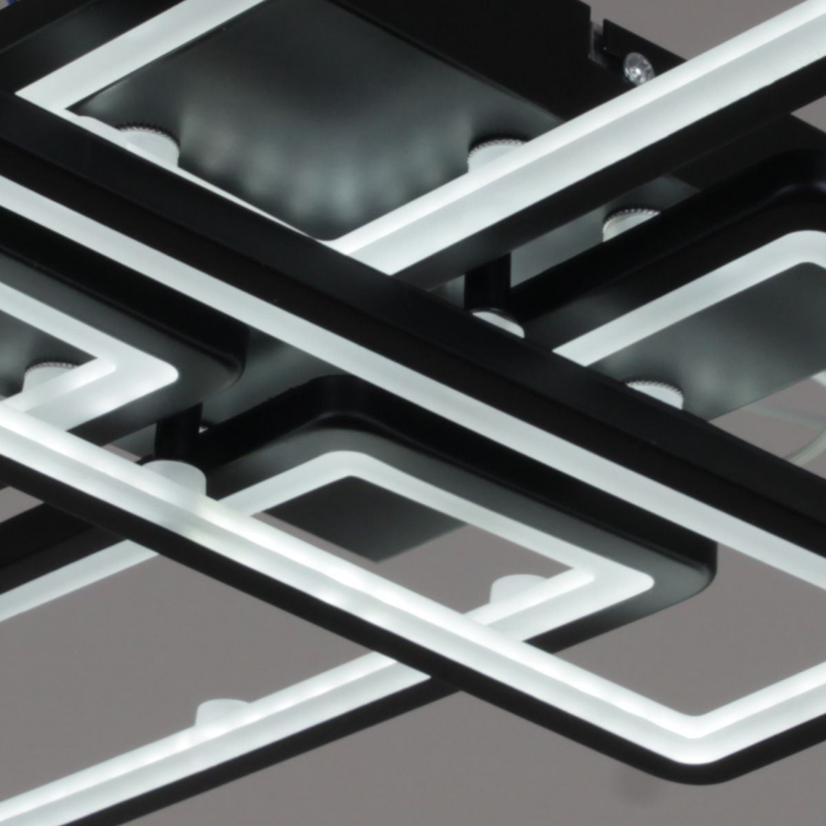 Потолочная люстра с пультом Reluce 03629-0.3-05 BK