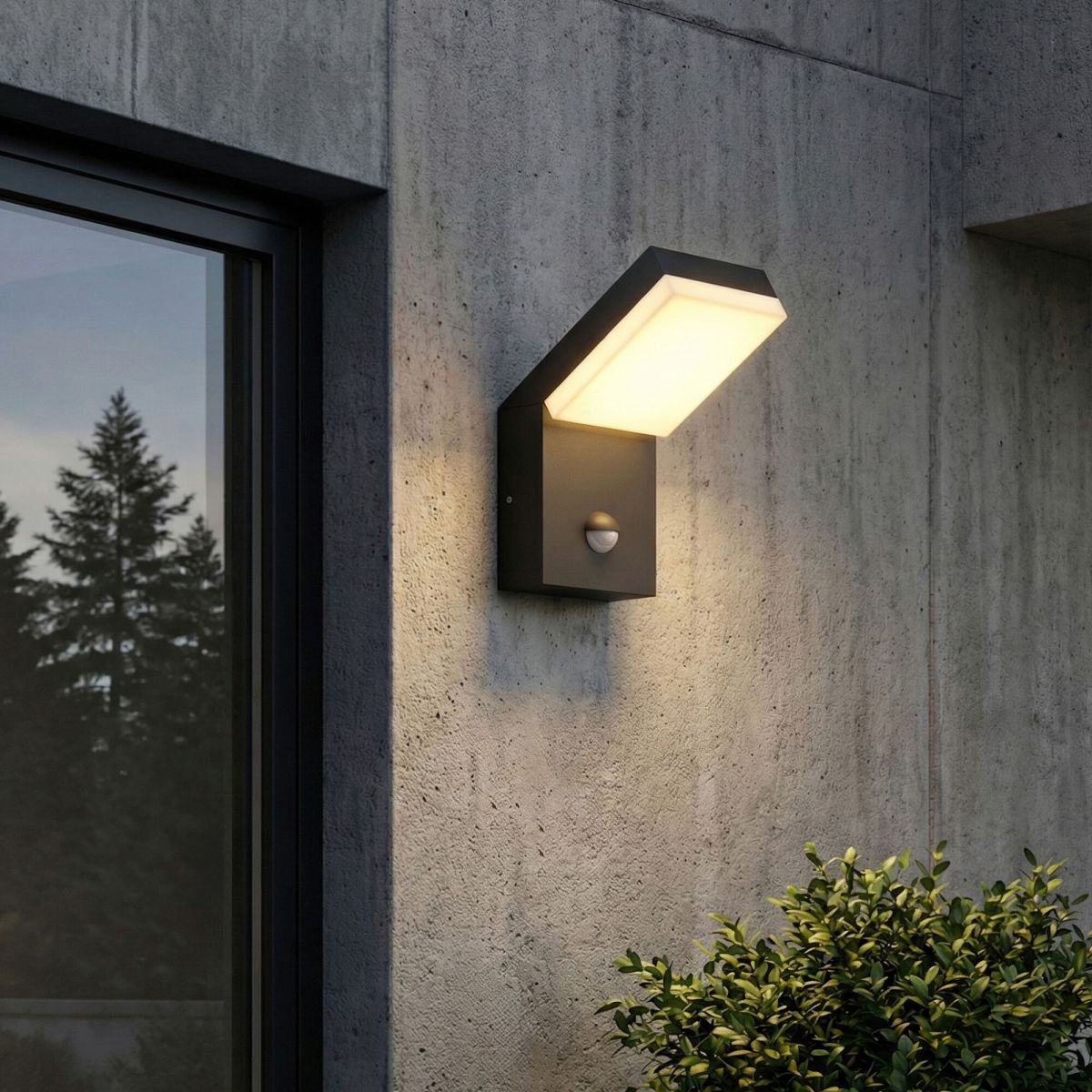 Уличный настенный светильник с датчиком движения Elektrostandard Sensor 1541 TECHNO LED черный 4690389219245 a072087