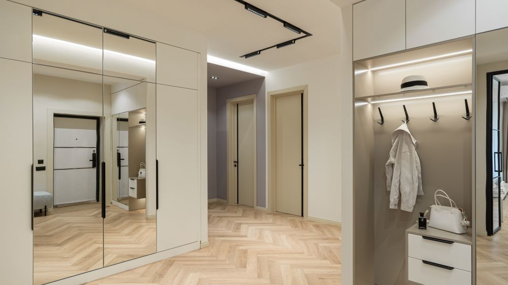 Трековый однофазный светильник Maytoni Points Rot TR010-1-10W4K-M-B