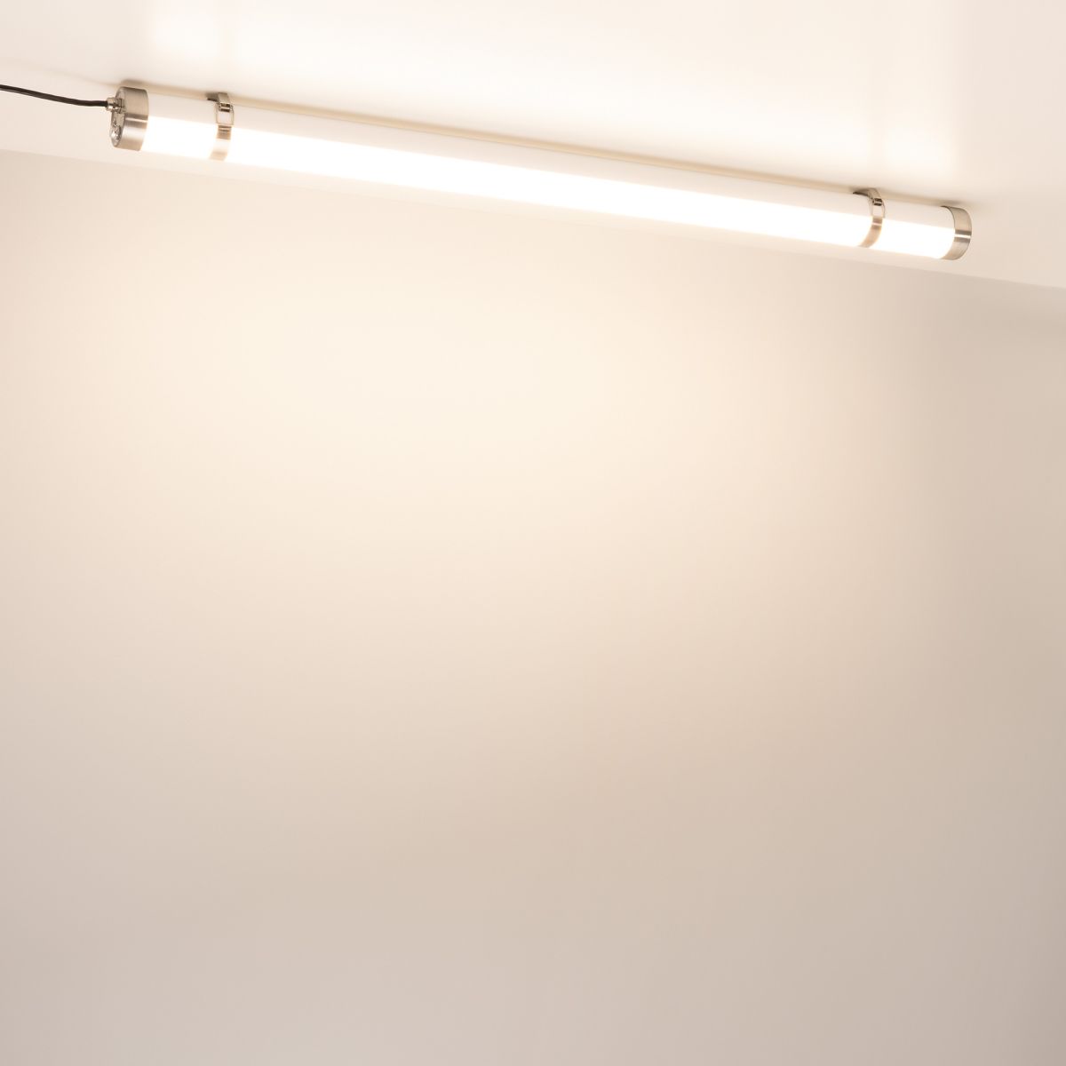 Накладной светильник Arlight SP-LINE-AGRO-L1200-52W Warm3000 (WH, 120 deg, 230V) (IP66 Пластик) 066823