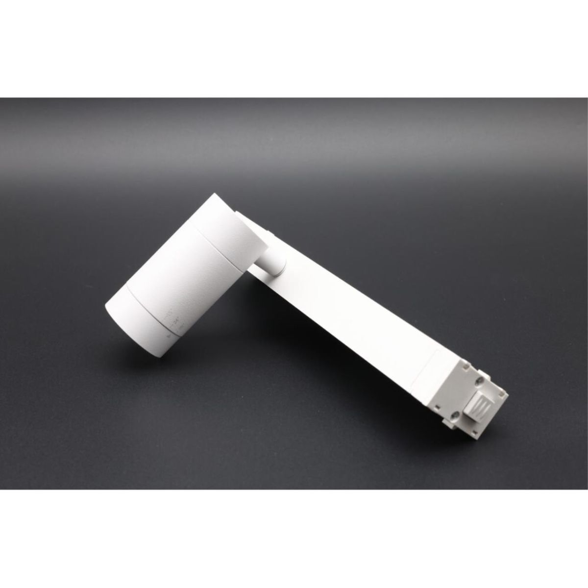 Трековый магнитный светильник Aployt Magnetic track 220 APL.0204.10.07