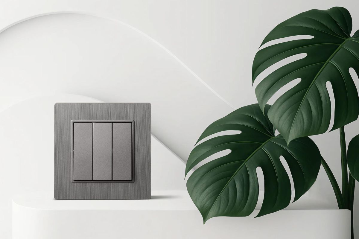 Выключатель 3-клавишный 10А/250В, серый Kollinger REA-S-012GY для Aspekt, Eleganz, Reflex