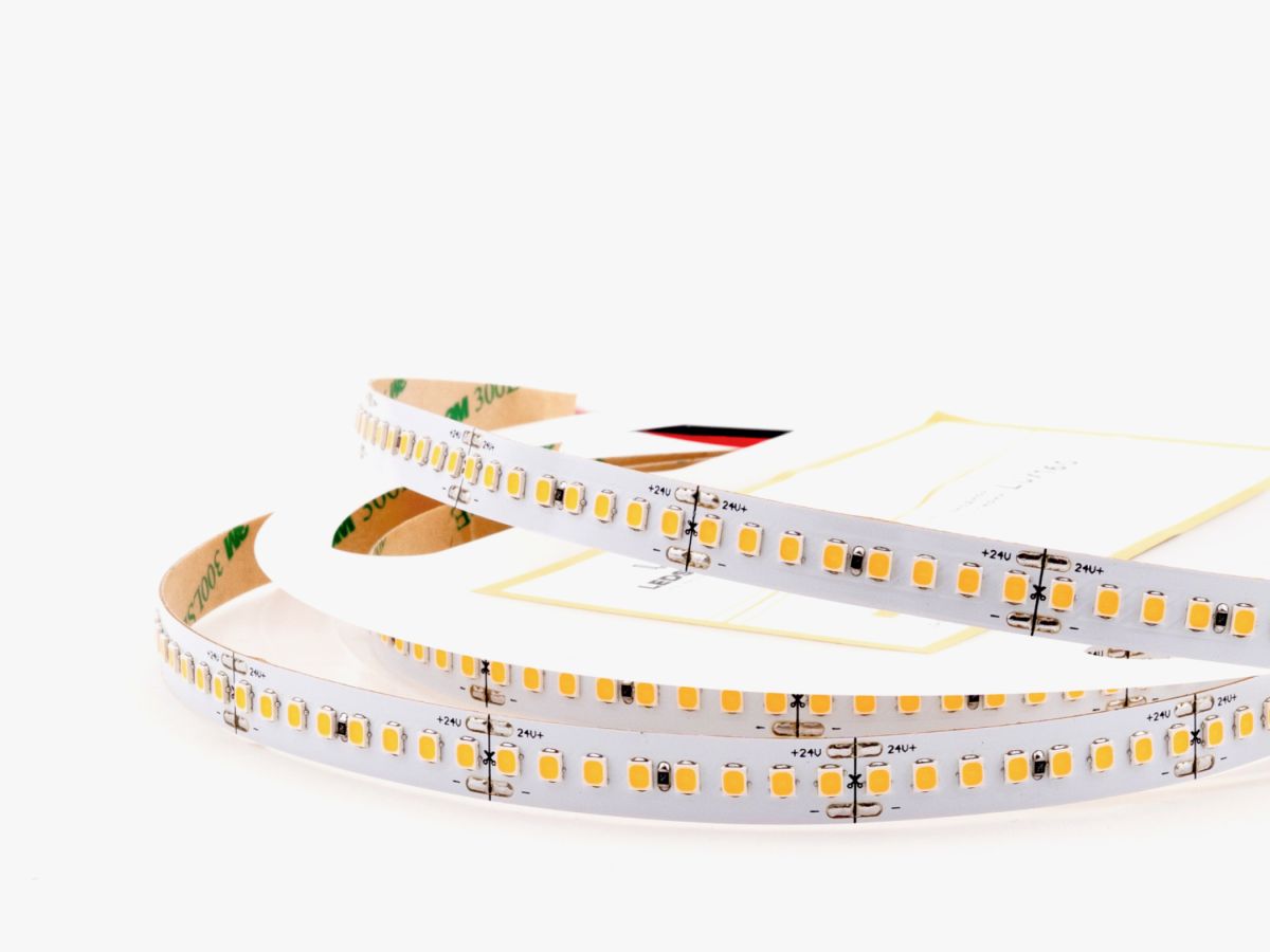 Светодиодная лента LEDS POWER 2835 192/м (18Вт/м) 24В теплая LUX160 006208
