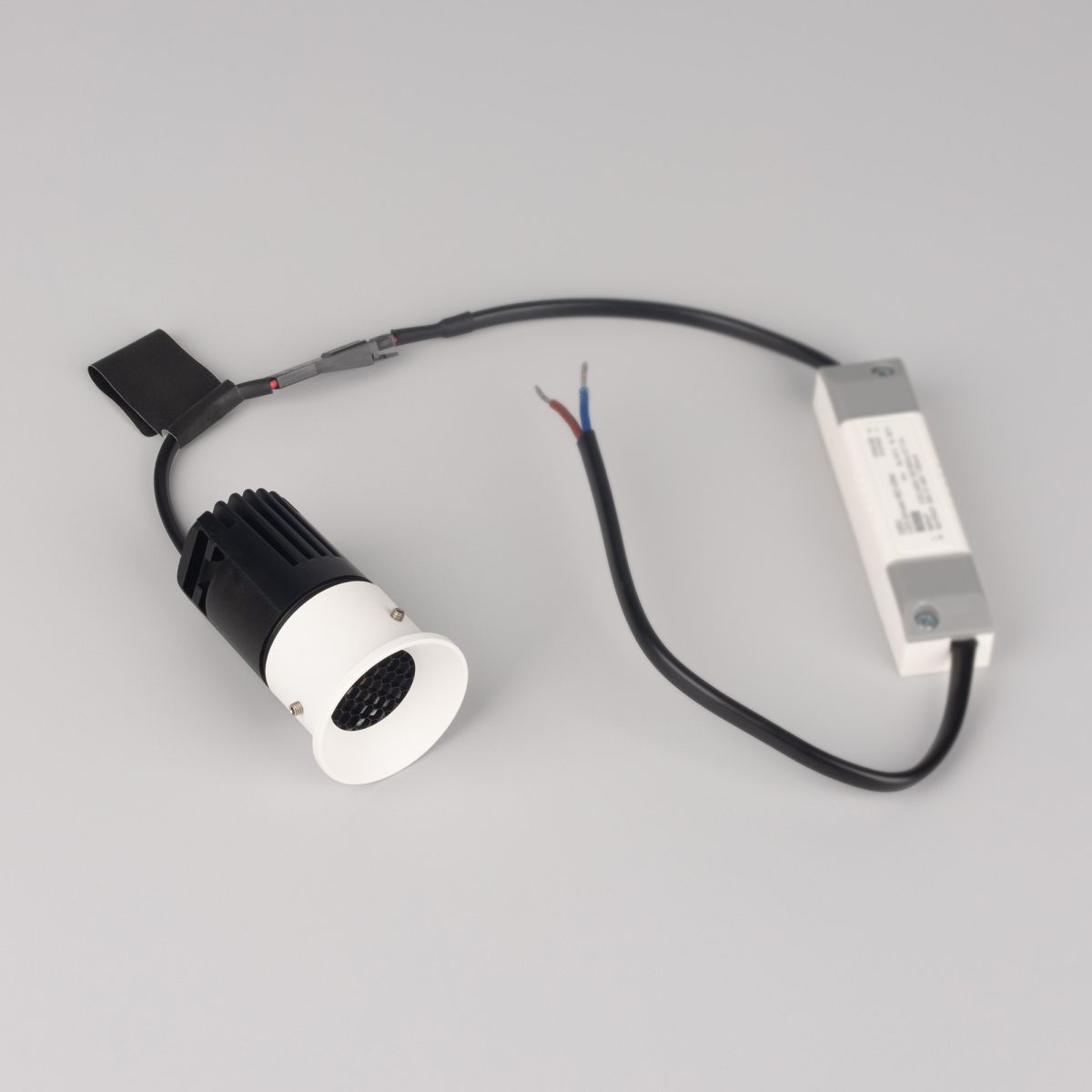 Светильник безрамочный Arlight DL-INTRAL-R39-6W Warm3000 (Белый RAL9003, 36 deg, 230V) (IP20 Металл) 064941