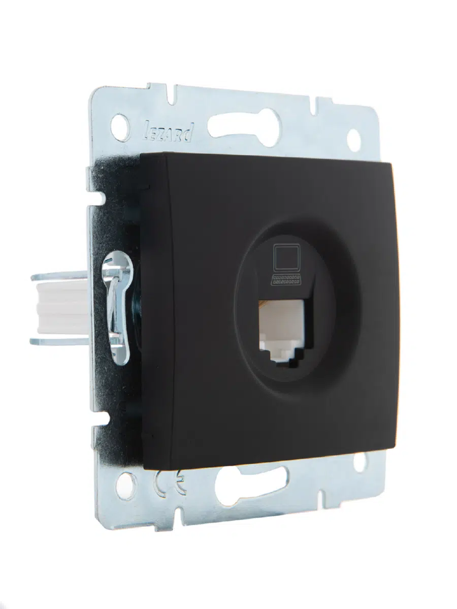 Розетка компьютерная Lezard Karina 707-4288-140