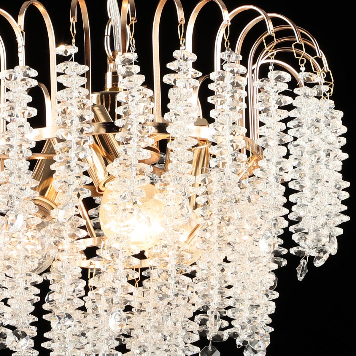 Подвесная люстра Reluce 98620-0.4-03 FGD УЦ