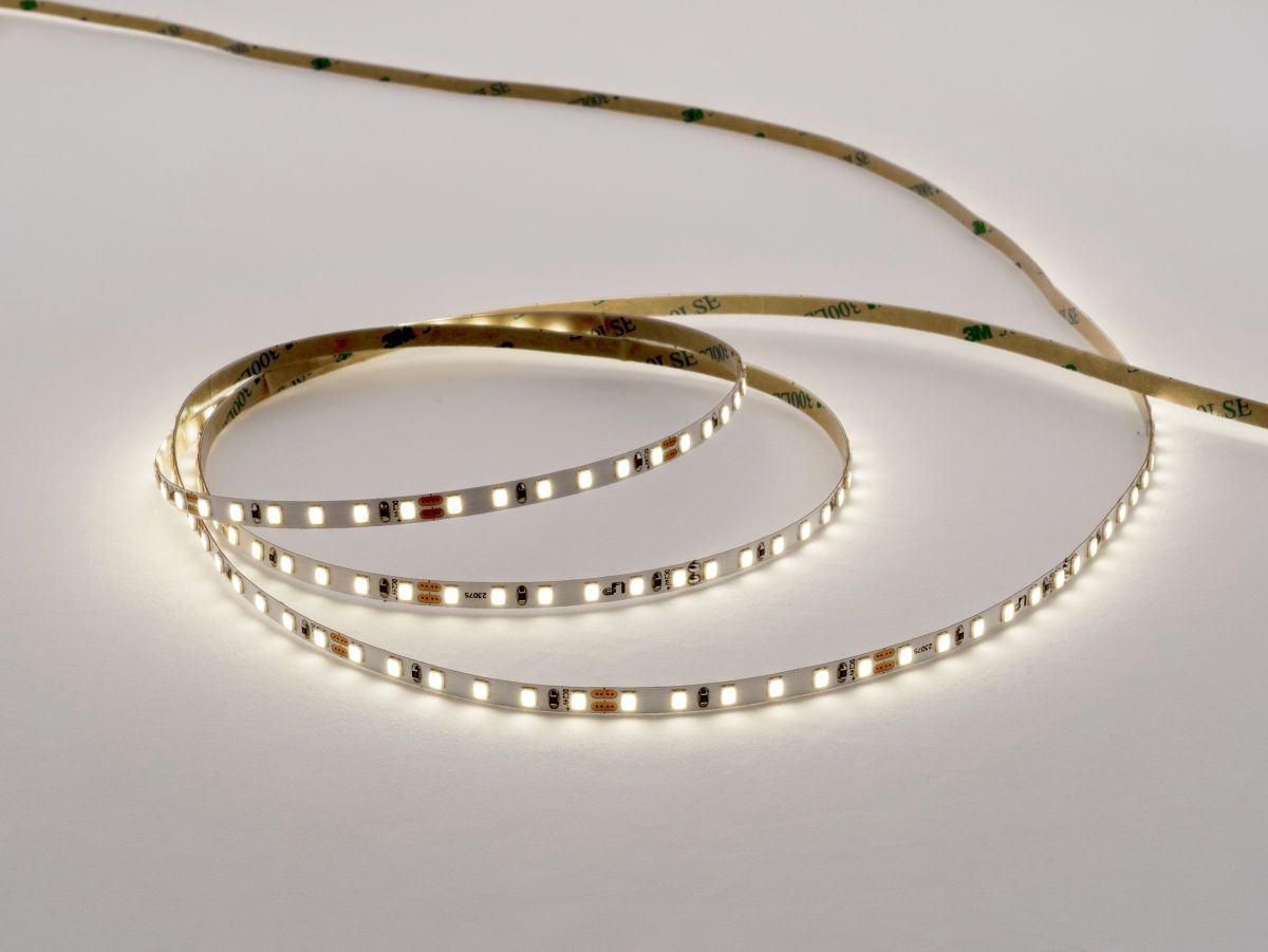 Светодиодная лента узкая LEDS POWER 2835 120/м (5Вт/м) 24В нейтральная 5мм 006031