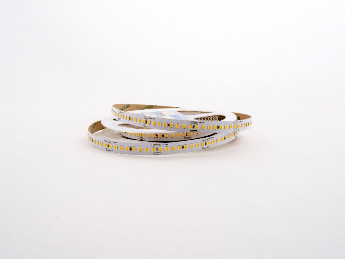 Светодиодная лента LEDS POWER 2835 192/м (18Вт/м) 24В теплая, серия ПРО140 005249