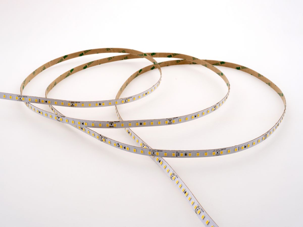 Светодиодная лента LEDS POWER 2835 128/м (12Вт/м) 24В холодная, серия ПРО140 005195