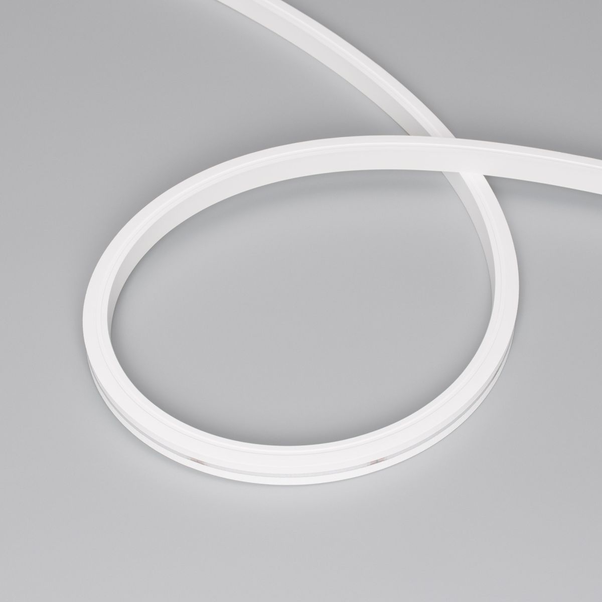 Светодиодная лента герметичная Arlight MOONLIGHT-PRO-TOP-X336-13x12mm 24V RGBW-Day (12 W/m, IP67, 10m, wire x2) (Вывод боковой) 055311