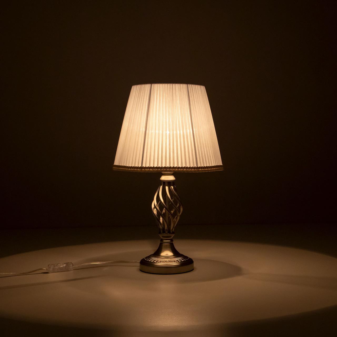 Настольная лампа Citilux CL402811 в #REGION_NAME_DECLINE_PP#
