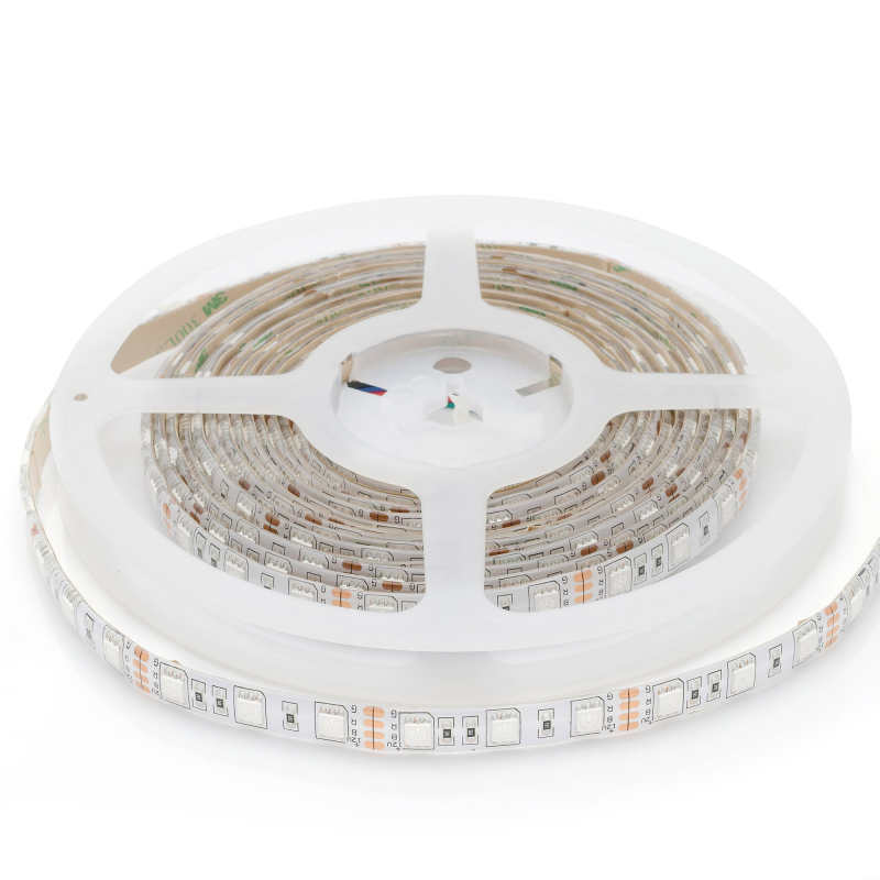 Комплект светодиодной ленты Apeyron 12В 14.4Вт/м smd 5050 60 д/м IP65 5м RGB (блок, коннектор) 10-35 в Москве