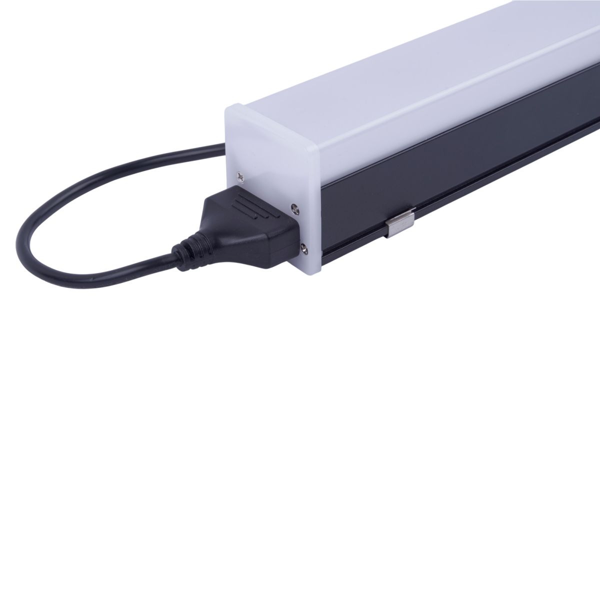 Линейный подвесной светильник Uniel ULO-N10A-20W/6500K/L60 IP40 BLACK UL-00013254