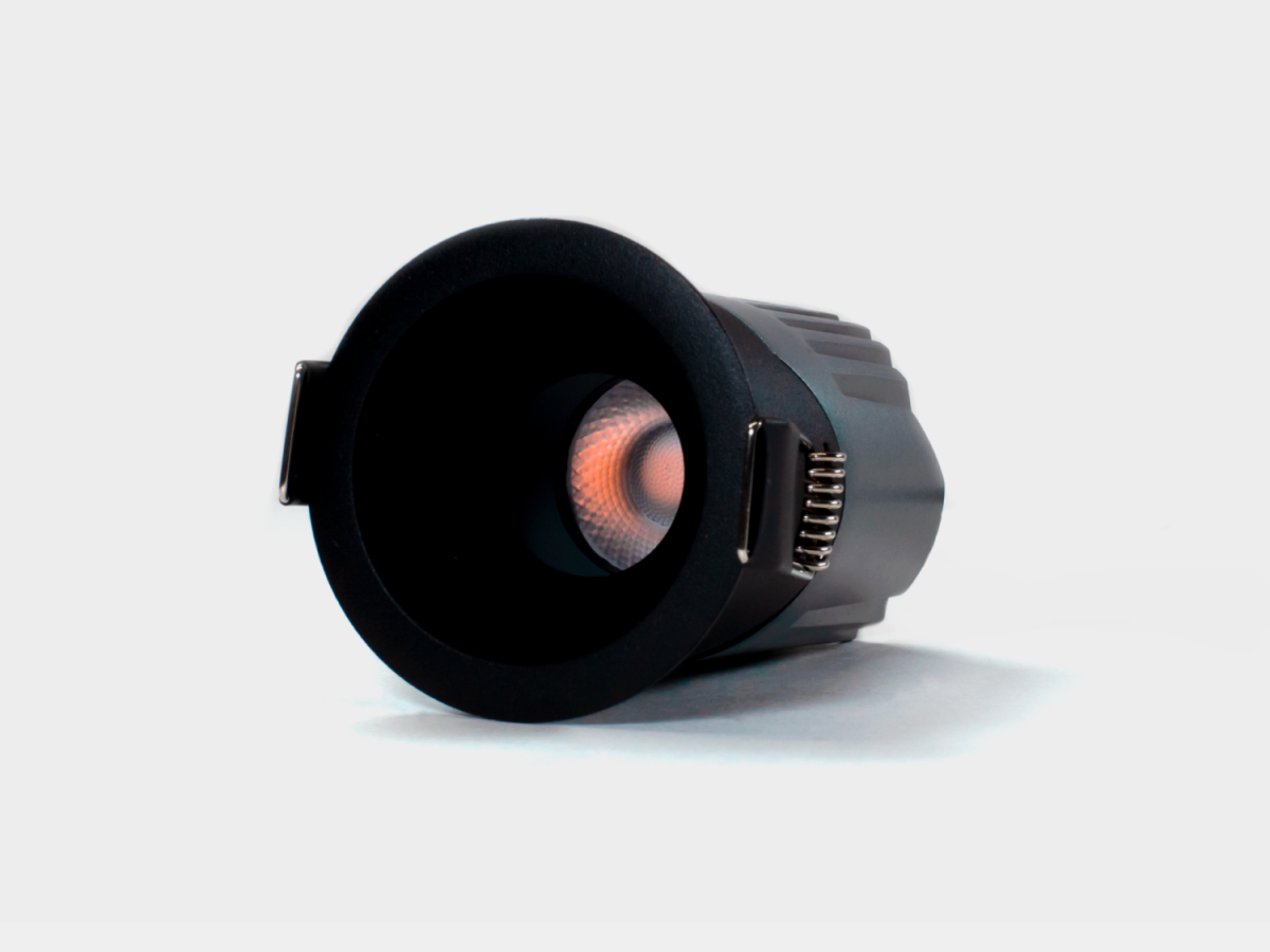 Встраиваемый светильник SWG RC-D52-7-BL-WW65 00-00038543