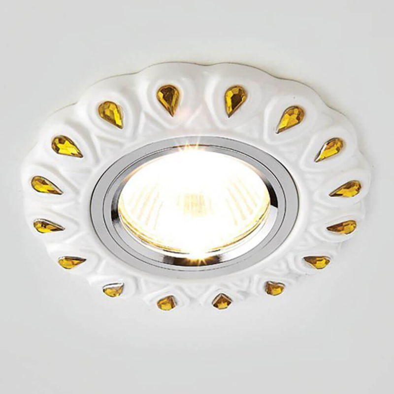 Встраиваемый светильник Ambrella Light Desing D5540 W/YL