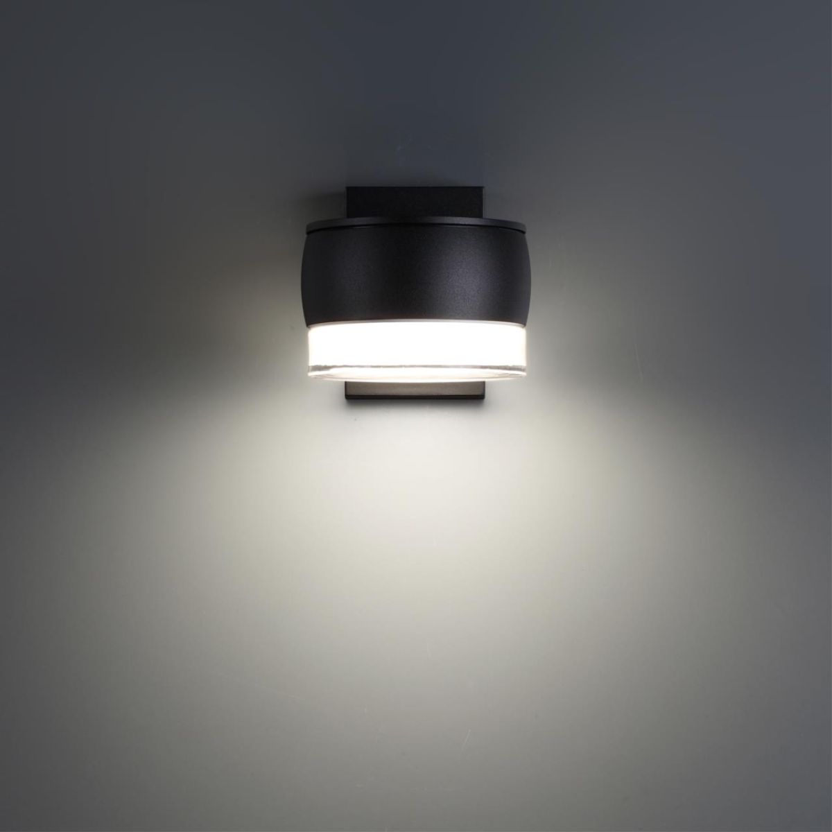 Уличный настенный светильник с переключателем цв. температуры Novotech Street Estima 359719