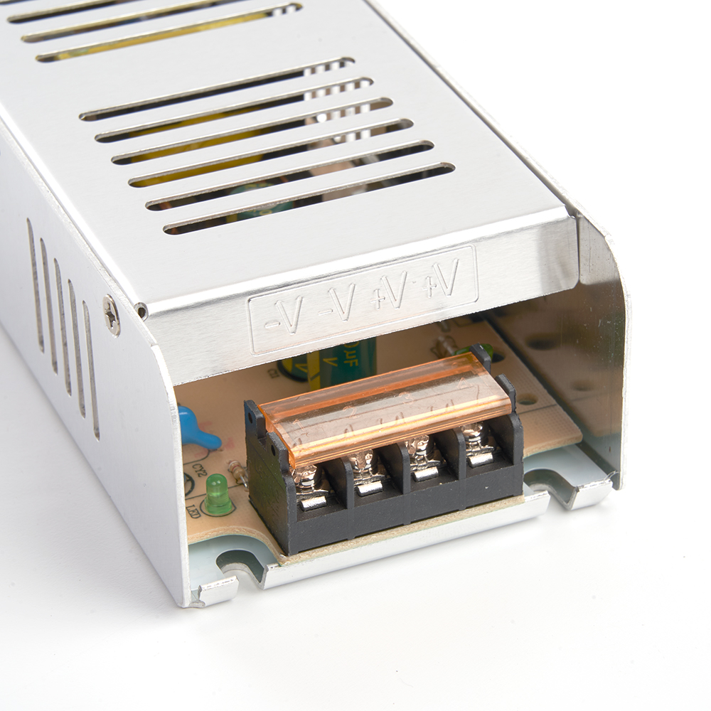 Трансформатор для светодиодной ленты Feron LB019 200Вт 24В IP20 48047