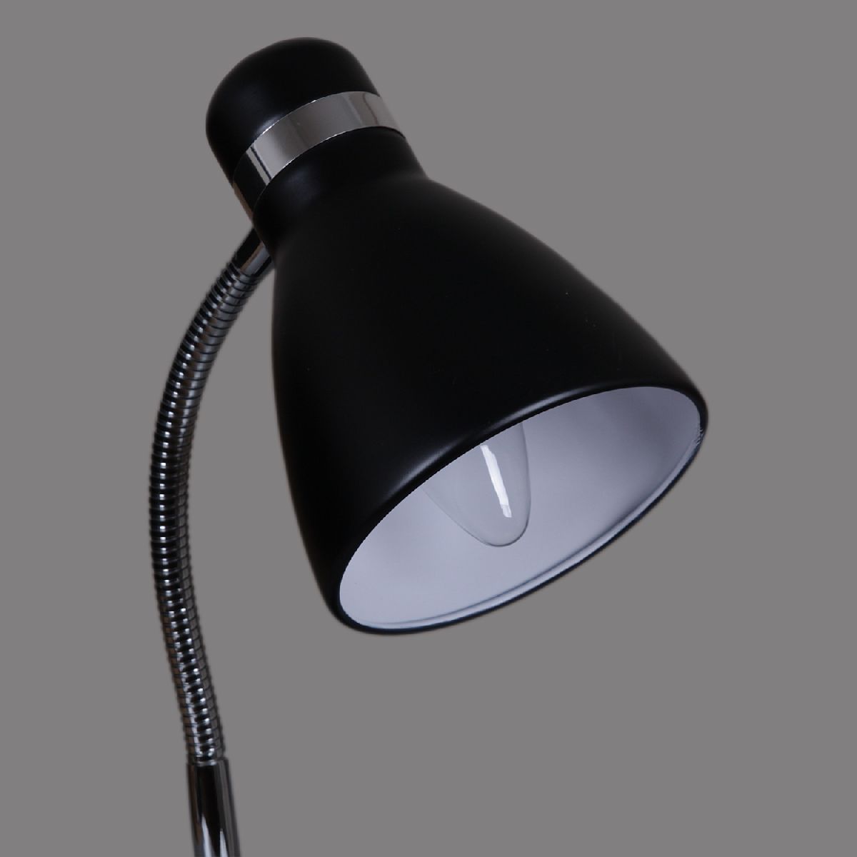 Настольная лампа Reluce 00960-0.7-01 BK