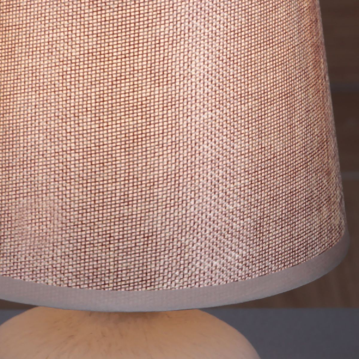 Настольная лампа Reluce 98570-0.7-01 light brown УЦ