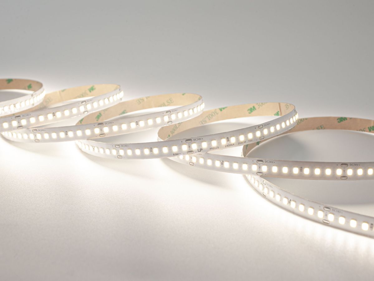 Светодиодная лента LEDS POWER 2835 176/м (16Вт/м) 24В нейтральная, серия ПРО125 008967
